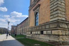 Alte-Pinakothek-Munich-Apr-2023-Lihi-Laszlo_1