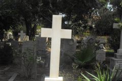 The-Templars-Cemetery-Haifa-Israel-Lihi-Laszlo-September-2011_16-rotated