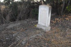 Karkur-old-cemetery-Lihi-Laszlo-2013_12