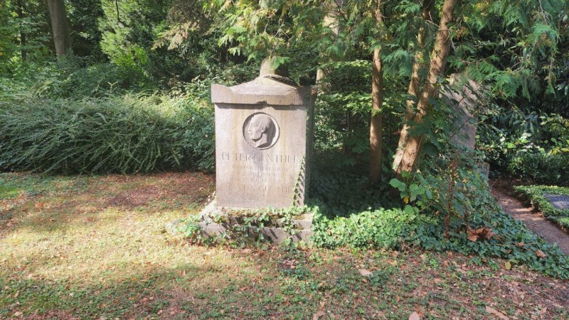 Cologne-Southern-Cemetery-Lihi-Laszlo-Sep-2022_19