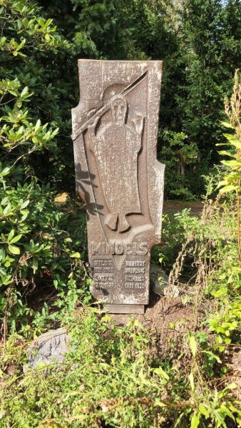 Cologne-Southern-Cemetery-Lihi-Laszlo-Sep-2022_71-rotated