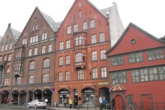 Bergen-Bryggen-and-Haakon-s-Hall-2010-Lihi-Laszlo_35