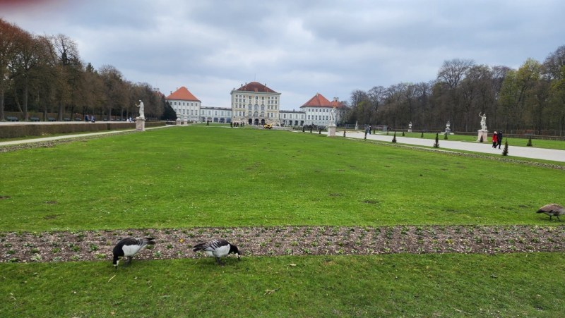 Nymphenburg-Palace-Munich-Apr-2023-Lihi-Laszlo_38